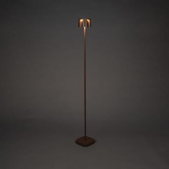 Nice oppladbar gulvlampe rust