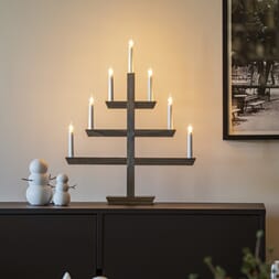 Adventstake 7 armet brunbeiset