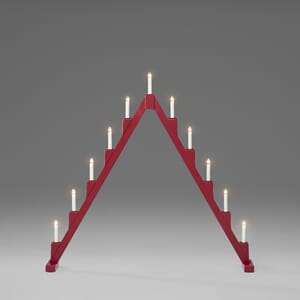 Adventstake 11 lys rød med dekoring messing