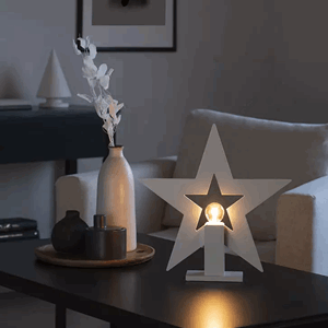 Stjerne hvitlakkert tre på fot 36 cm