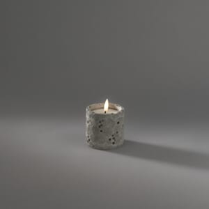 Cementlys varmhvit LED 8 cm