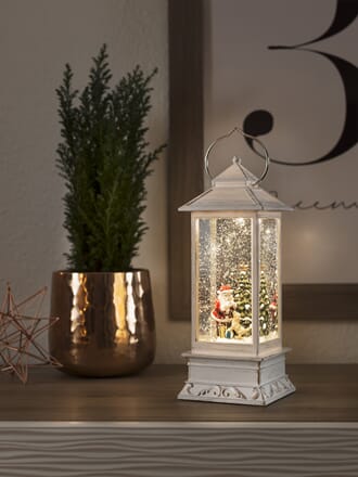 Vannfyllt lykt med glittereffekt hvit nisse