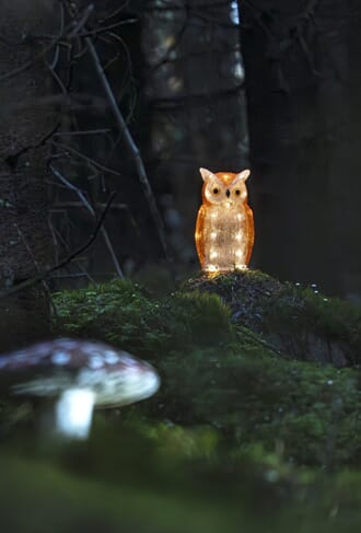 Ugle med varmhvite LED