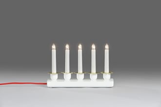 Adventstake 5 armet hvit/messing/rød tekstilkabel