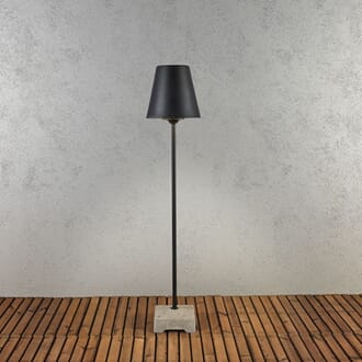 Lucca Lounge høy E27 svart metall skjerm 130cm