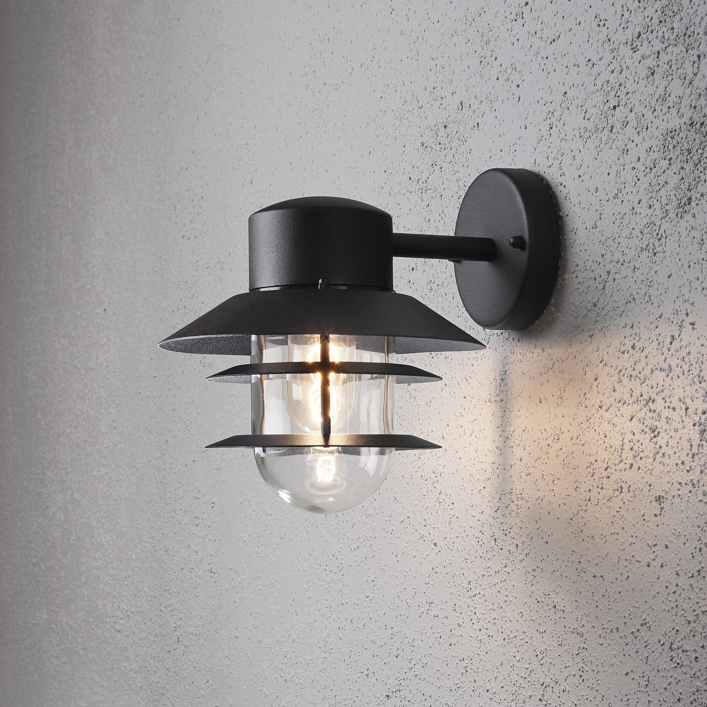 Modena ned E27 svart - Trend Collection AS