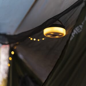 Oppladbar alt i ett lampe 100 LED