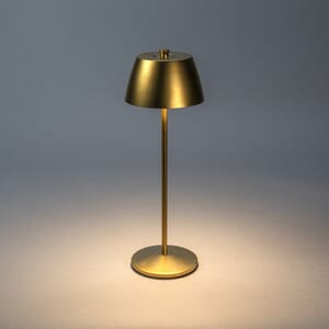 Eze USB bordlampe matt messing