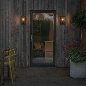 Carpi vegglykt sort aluminium og klart glass medium