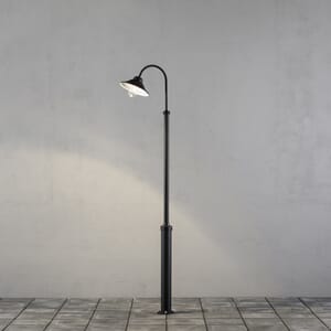 Vega 8W dimbar LED svart ink stolpe 240 cm